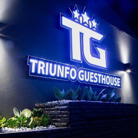 Triunfo Guest House Maputo Exterior photo